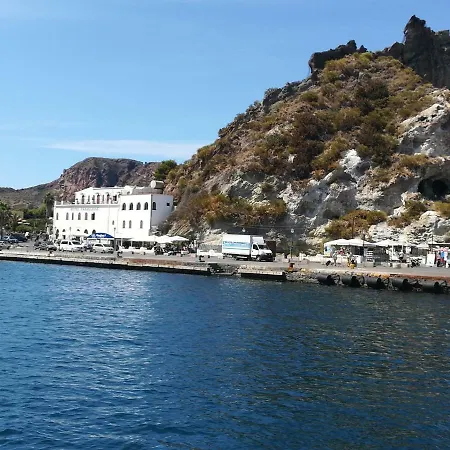 Zahara Eolian Houses